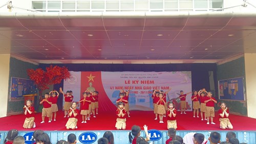 Trường Tiểu học Nguyễn Bỉnh Khiêm tổ chức các Hoạt động chào mừng Ngày Nhà giáo Việt Nam 20-11