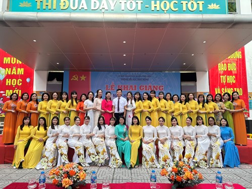 Trường Tiểu học Phúc Đồng tưng bừngtổ chức lễ khai giảng năm học 2023 – 2024