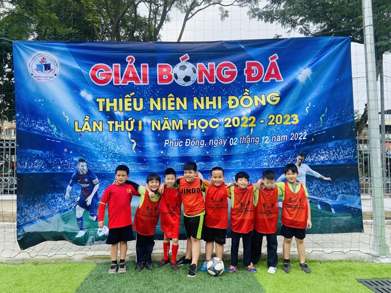 Trường Tiểu học Phúc Đồng sôi nổi Khai mạc Giải bóng đá Thiếu niên nhi đồng lần thứ I  năm học 2022 - 2023