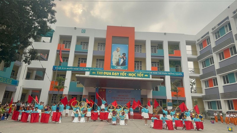 Trường Tiểu học Phúc Đồng tổ chức thành công Giải thể thao học sinh năm học 2022 - 2023