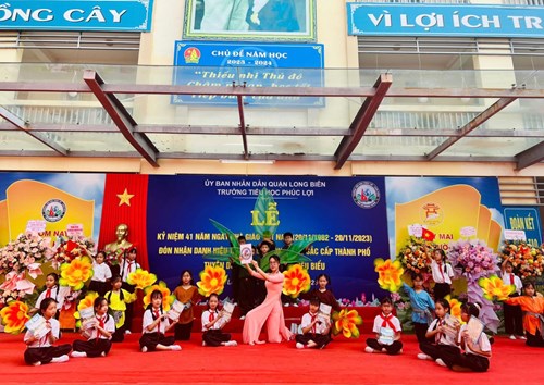 Lớp 4A1 tham gia Hội diễn văn nghệ chào mừng Ngày Nhà giáo Việt Nam 20/11