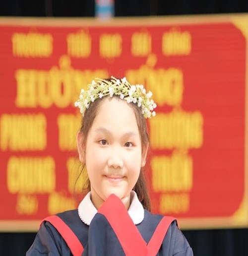Nguyễn Phương Vy – 5A3 cô học trò tài năng