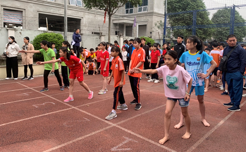 Trường Tiểu học Thạch Bàn B tham gia giải Thể thao học sinh phổ thông quận Long Biên năm học 2022 - 2023