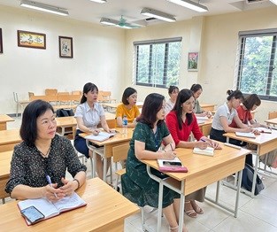 Tập huấn giáo viên sử dụng sách giáo khoa mới lớp 4 chương trình gdpt 2018