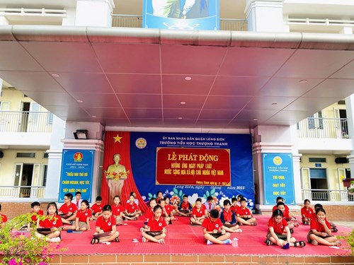 Trường Tiểu học Thượng Thanh tổ chức hưởng ứng Ngày Pháp luật Nước Cộng hòa xã hội chủ nghĩa Việt Nam năm 2023