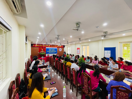 Hội nghị viên chức, người lao động Trường Tiểu học Việt Hưng năm học 2023 – 2024
