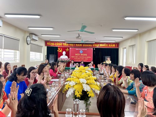 Trường TH Vũ Xuân Thiều tổ chức thành công Hội nghị viên chức, người lao động năm học 2023-2024
