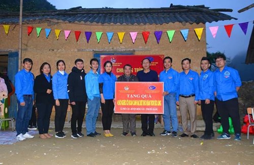Chuyến đi thực tế và tình nguyện tại Hà Giang cùng đoàn Phường Thượng Thanh của Chi đoàn trường MN Ánh Sao