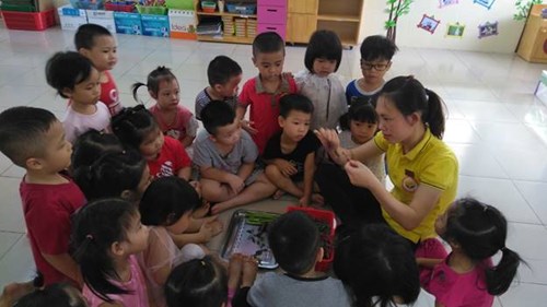 Gương người điển hình tiên tiến- Cô giáo Nguyễn Thị Phương Thảo - giáo viên chủ nhiệm lớp MGN B1