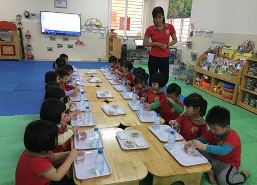 Gương điển hình tiên tiến: Cô giáo Nguyễn Thị Thủy - GV chủ nhiệm lớp MGL A4