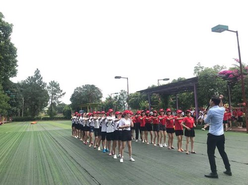 Buổi Team building 2020 giữa Trường mầm non Ánh Sao và trường mầm non Thượng Thanh được tổ chức tại Asian ressort - một kỉ niệm khó quên.
