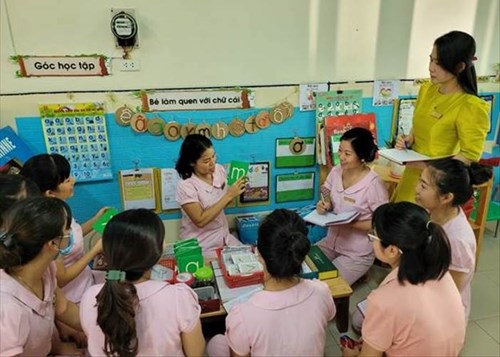 Cô giáo Hà Thị Thùy, PHT nhà trường - GƯƠNG ĐIỂN HÌNH TIÊN TIẾN, NGƯỜI TỐT, VIỆC TỐT NĂM 2023 