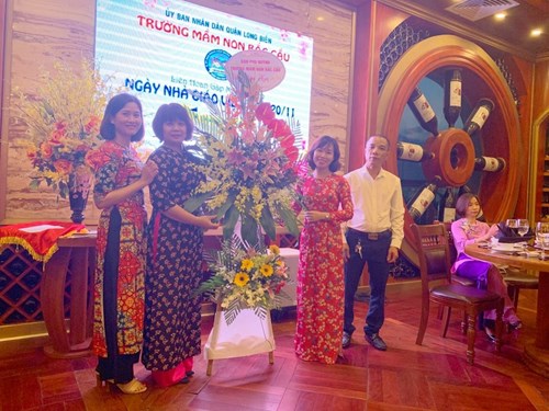 Lễ mít tinh kỉ niệm 36 năm ngày Nhà Giáo Việt Nam (20-11-1982 - 20-11-2018)