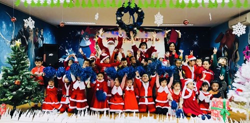 Trường mầm non Bồ Đề tổ chức Chương trình “Vui Noel – Tiệc Buffet” cho trẻ ấm áp đầy yêu thương!