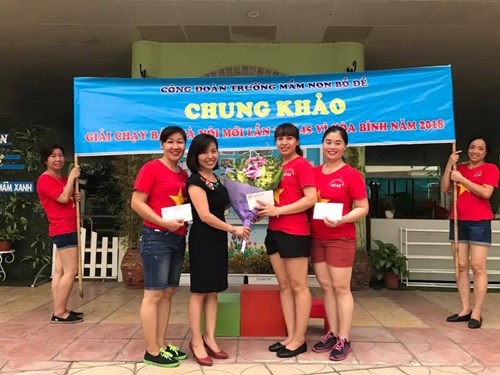 Trường mầm non Bồ Đề tham gia giải chạy Báo Hà Nội mới lần thứ 45  Vì hòa bình  năm 2018