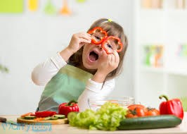 Thực phẩm tốt cho mắt, phòng chống cận thị ở trẻ nhỏ