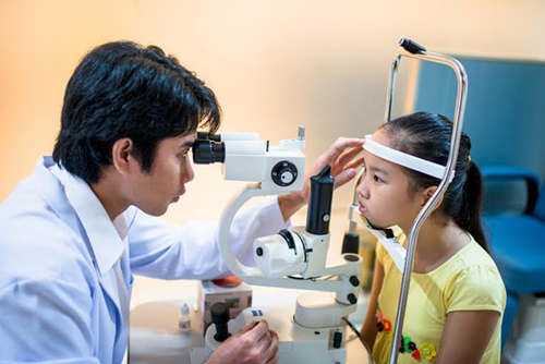   Nhược thị ở trẻ: Dấu hiệu, cách tập luyện điều trị và phòng ngừa