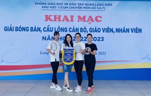 Trường mầm non Chim Én tham gia thi đấu Giải bóng bàn, cầu lông do PGD&ĐT Quận Long Biên tổ chức (Năm học 2022 - 2023)