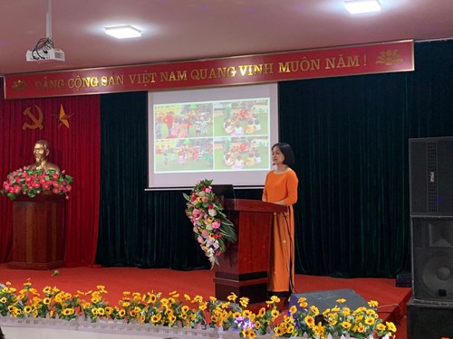 Cô giáo Phạm Thị Hà đạt giải Nhì chung khảo xét duyệt giải thưởng  Nhà giáo Long Biên tâm huyết, sáng tạo  năm học 2021-2022.