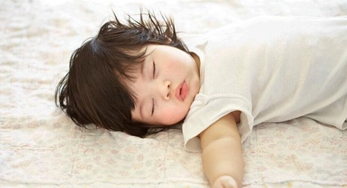 Thời gian ngủ lý tưởng cho trẻ theo từng giai đoạn