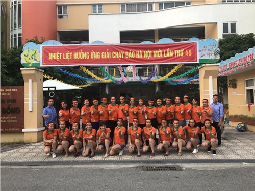 Công đoàn trường Mầm non Đô thị Sài Đồng tham gia giải Chạy báo Hà Nội Mới lần thứ 45