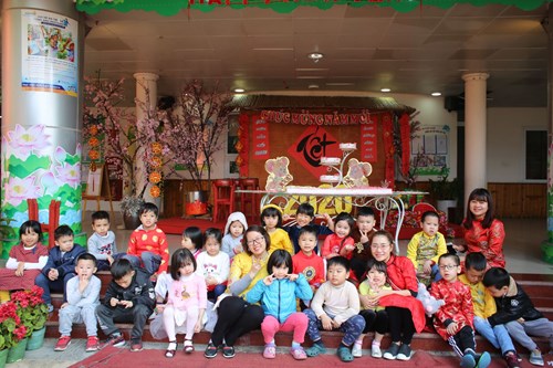 Hôm nay, ngày 30 tháng 1 năm 2020 Trường MN CLC Đô Thị Sài Đồng tổ chức chương trình  Chào xuân và liên hoan chúng cháu vui khỏe .