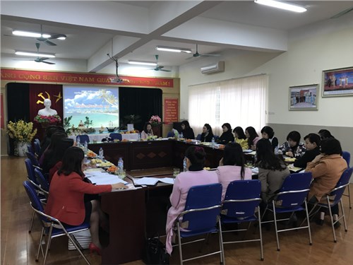 Trường mầm non Đô thị Việt Hưng tham gia hội thi giáo viên giỏi, nhân viên nuôi dưỡng giỏi cấp quận năm học 2017 - 2018

