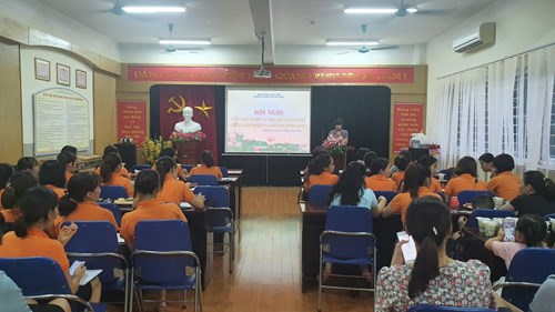 Trường MN Đô thị Việt Hưng tổ chức hội nghị triển khai nhiệm vụ năm học 2020 – 2021, ký cam kết thực hiện nhiệm vụ năm học 2020-2021 và mừng sinh nhật các đồng chí CBGVNV nhà trường quý III