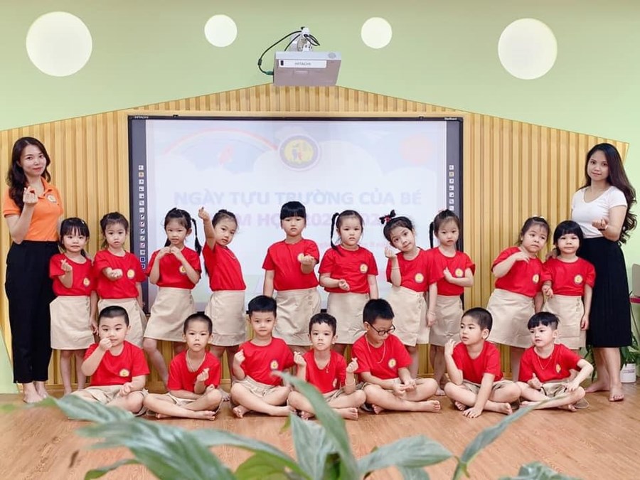 Trường Mầm non Đô Thị Việt Hưng tưng bừng tổ chức ngày tựu trường của bé và Lễ khai giảng năm học 2020-2021.