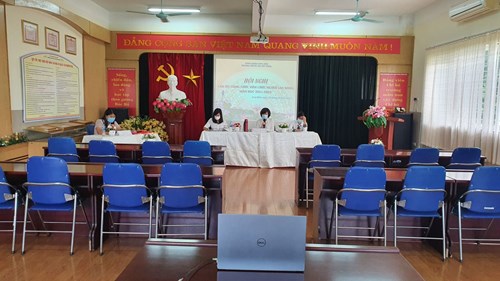 Hội nghị cán bộ, công chức, viên chức trường mầm non Đô thị Việt Hưng năm học 2021 - 2022