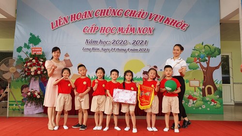 Trường mầm non Đô Thị Việt Hưng tham gia Liên hoan chúng cháu vui khoẻ cấp quận năm học 2020-2021. 