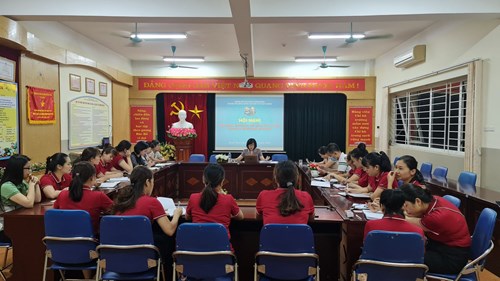 Chi bộ trường MN Đô Thị Việt Hưng tổ chức Hội nghị kiểm điểm tập thể, cá nhân và đánh giá phân loại chất lượng tổ chức cơ sở đảng, đảng viên năm 2022.