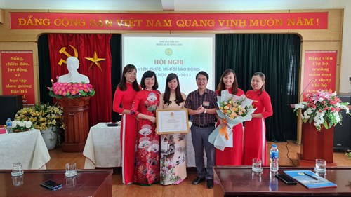 Trường Mầm non Đô thị Việt Hưng tổ chức hội nghị cán bộ, công chức, viên chức người lao động  năm học 2022 - 2023