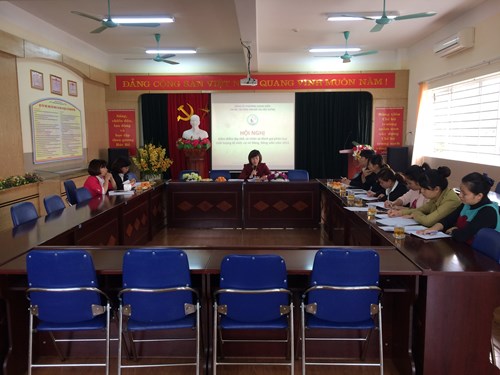 Chi bộ trường Mầm non đô thị Việt Hưng tổ chức kiểm điểm, đánh giá phân loại chất lượng Đảng viên, tổ chức cơ sở Đảng năm 2016