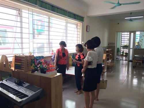 Trường mầm non đô thị Việt Hưng đón đoàn của Sở giáo dục và đào tạo Hà Nội về tư vấn môi trường giáo dục lớp học ứng dụng phương pháp Montessori trong giảng dạy