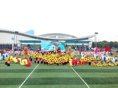 Trường Mầm non Đô thị Việt Hưng góp sức vào sự thành công của Đại hội thể dục thể thao quận Long Biên
