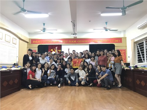 Trường MN Đô Thị Việt Hưng tổ chức Lễ mít tinh kỹ niệm 88 năm ngày thành lập Hội Liên Hiệp Phụ Nữ Việt Nam 20/10/1930-20/10/2018.