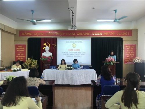 Hội nghị Cán bộ, công chức, viên chức trường Mầm non Đô thị Việt Hưng năm học 2018 – 2019 