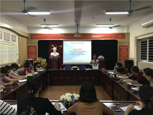 Tổ Chuyên môn trường MN Đô Thị Việt Hưng tổ chức phát huy sáng kiến kinh nghiệm đạt loại B cấp Quận năm học 2018 - 2019
