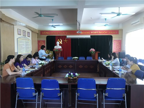 Trường MN Đô Thị Việt Hưng đón đoàn kiểm tra thẩm định cơ quan đơn vị đạt chuẩn văn hóa 