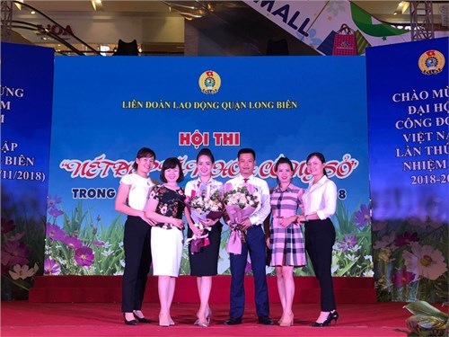 Tưng bừng hội thi: “Nét đẹp văn hóa công sở” trong CNVCLĐ quận Long Biên