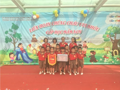 Trường mầm non Đô Thị Việt Hưng tham gia “Liên hoan chúng cháu vui khỏe cấp Quận” năm học 2018-2019 