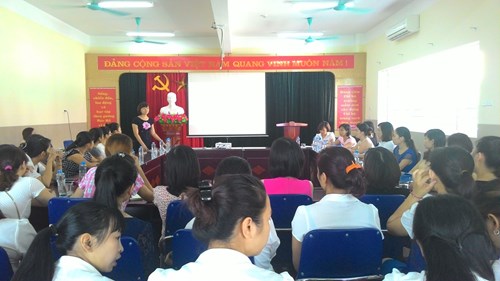 Trường mầm non Đô Thị Việt Hưng tổ chức họp phụ huynh đầu năm học 2015 – 2016