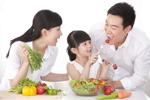 Giúp trẻ có thói quen ăn uống lành mạnh