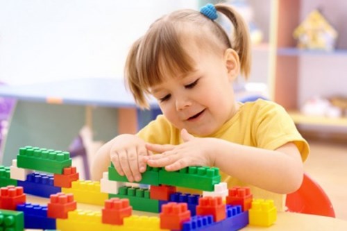 8 món đồ chơi kích thích trí não và tinh thần trẻ