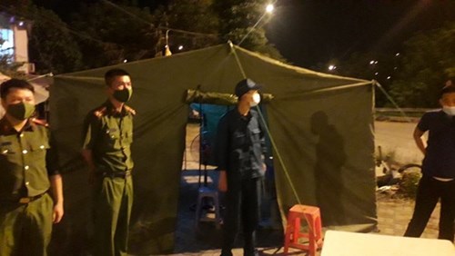 Tăng cường kiểm tra việc thực hiện phòng chống dịch trên địa bàn quận Long Biên