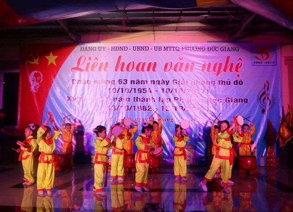 Liên hoan văn nghệ chào mừng kỷ niệm 35 năm thành lập phường Đức Giang
