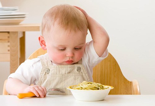 Trẻ ăn không hấp thu - nguyên nhân và giải pháp điều trị cho trẻ