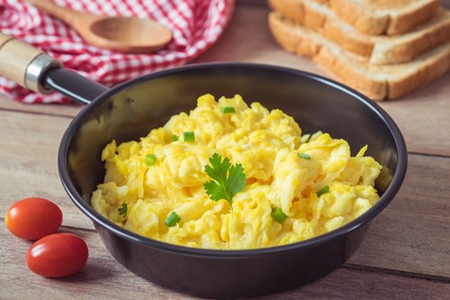 Siêu đơn giản với món trứng khuấy vừa ngon vừa lạ !