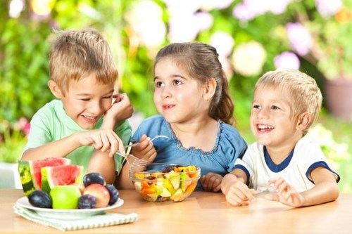 Chế độ ăn cho trẻ suy dinh dưỡng 5 tuổi giúp bé tăng cân và phát triển chiều cao tối ưu